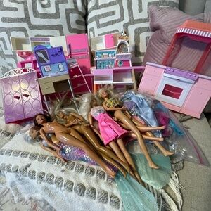 Barbie Doll Set with Pink and Blue Accessories